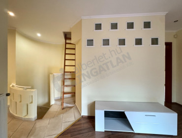 Sólyom utca-budaors-solyom-utca_11.jpg