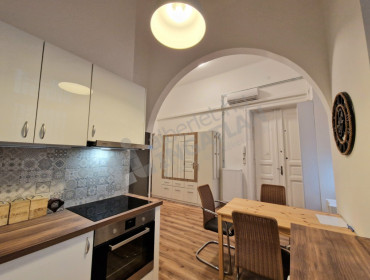 Huszár utca-budapest-vii-kerulet-huszar-utca_47.jpg