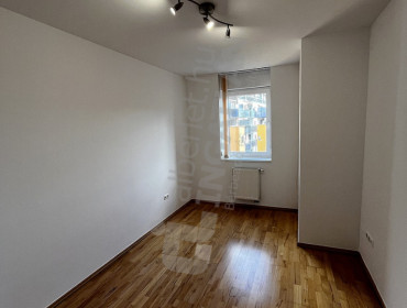 Lajos utca-budapest-iii-kerulet-lajos-utca_6.jpg