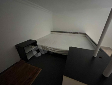 II. János Pál pápa tér-budapest-viii-kerulet-ii-janos-pal-papa-ter_7.jpg