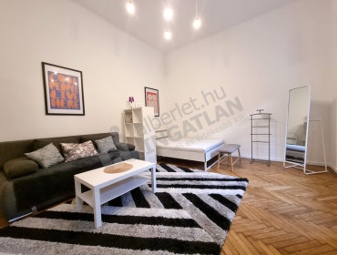 Nagymező utca-budapest-vi-kerulet-nagymezo-utca_10.jpg