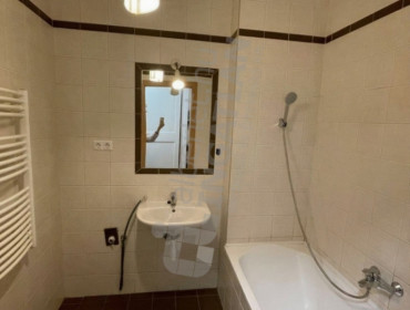 Koszorú utca-budapest-viii-kerulet-koszoru-utca_3.jpg