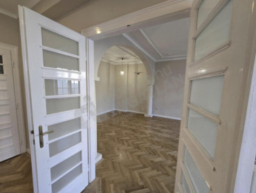 Hunyadi János út-budapest-i-kerulet-hunyadi-janos-ut_6.jpg