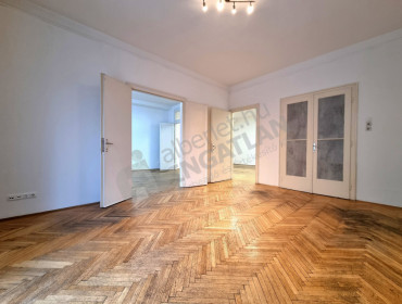 Petőfi tér-budapest-v-kerulet-petofi-ter_2.jpg