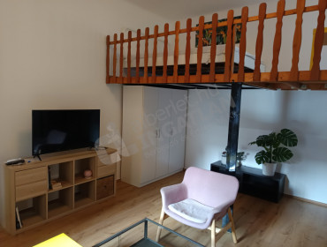 Klauzál tér-budapest-vii-kerulet-klauzal-ter_9.jpg