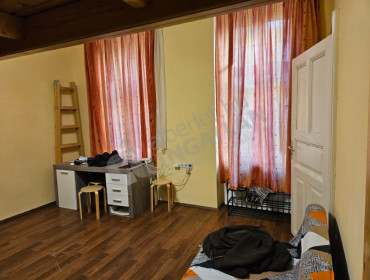 II. János Pál pápa tér-budapest-viii-kerulet-ii-janos-pal-papa-ter_3.jpg