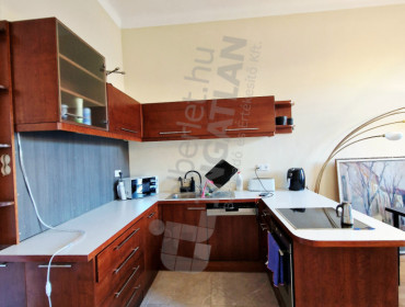 Thököly út-budapest-vii-kerulet-thokoly-ut_9.jpg