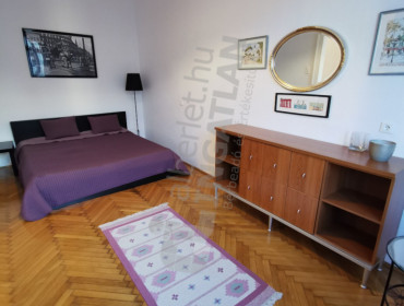 Fő utca-budapest-i-kerulet-fo-utca_27.jpg