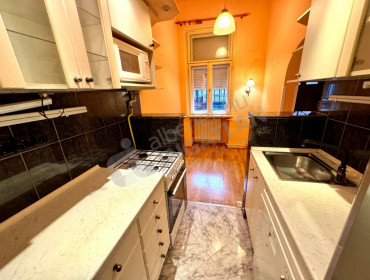 Dohány utca-budapest-vii-kerulet-dohany-utca_2.jpg