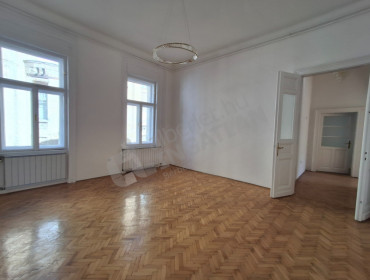 Hajós utca-budapest-vi-kerulet-hajos-utca_12.jpg