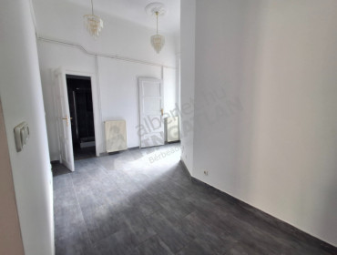 Hajós utca-budapest-vi-kerulet-hajos-utca_20.jpg