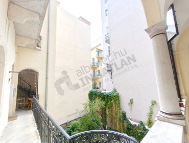 Lőrinc pap tér-budapest-viii-kerulet-lorinc-pap-ter_11.jpg