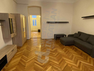 Radnóti Miklós utca