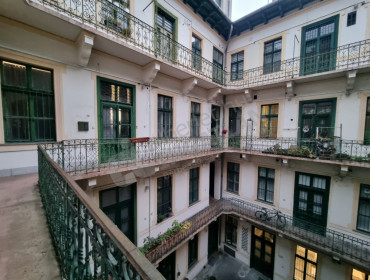 Podmaniczky utca-budapest-vi-kerulet-podmaniczky-utca_13.jpg