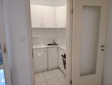 Orczy tér-budapest-viii-kerulet-orczy-ter_3.jpg