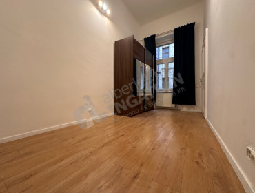 Jókai utca-budapest-vi-kerulet-jokai-utca_12.jpg