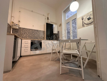 Jókai utca-budapest-vi-kerulet-jokai-utca_14.jpg