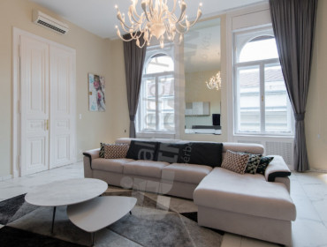 Papnövelde utca-budapest-v-kerulet-papnovelde-utca_24.jpg