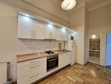 Nagymező utca-budapest-vi-kerulet-nagymezo-utca_10.jpg