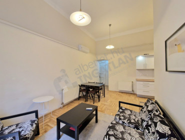 Nagymező utca-budapest-vi-kerulet-nagymezo-utca_7.jpg