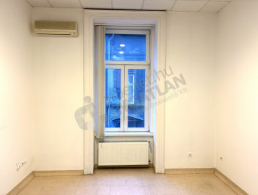 Bajcsy-Zsilinszky út-budapest-vi-kerulet-bajcsy-zsilinszky-ut_10.jpg