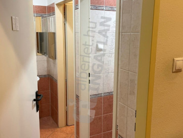 Bajcsy-Zsilinszky út-budapest-vi-kerulet-bajcsy-zsilinszky-ut_6.jpg