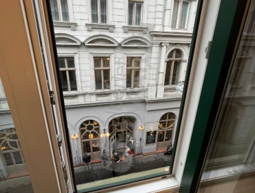 Paulay Ede utca-budapest-vi-kerulet-paulay-ede-utca_16.jpg