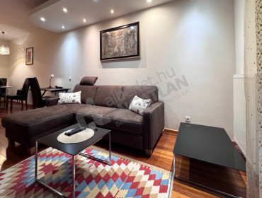 Országház utca-budapest-i-kerulet-orszaghaz-utca_6.jpg