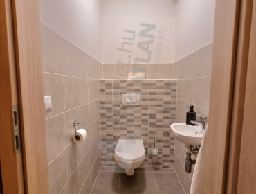 Corvin sétány-budapest-viii-kerulet-corvin-setany_11.jpg