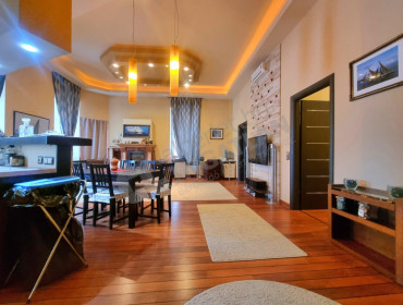 Fő utca-budapest-i-kerulet-fo-utca_27.jpg