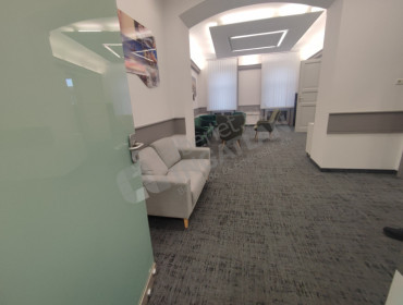 Bajcsy-Zsilinszky út-budapest-v-kerulet-bajcsy-zsilinszky-ut_13.jpg