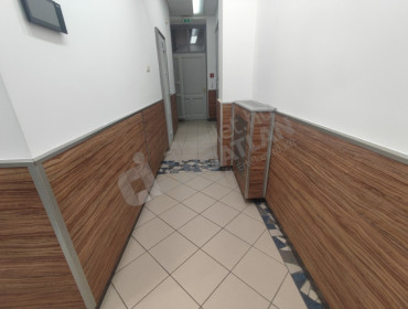 Bajcsy-Zsilinszky út-budapest-v-kerulet-bajcsy-zsilinszky-ut_23.jpg