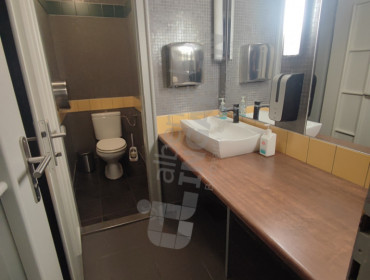 Bajcsy-Zsilinszky út-budapest-v-kerulet-bajcsy-zsilinszky-ut_19.jpg