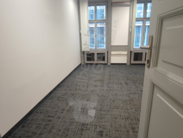 Bajcsy-Zsilinszky út-budapest-v-kerulet-bajcsy-zsilinszky-ut_2.jpg