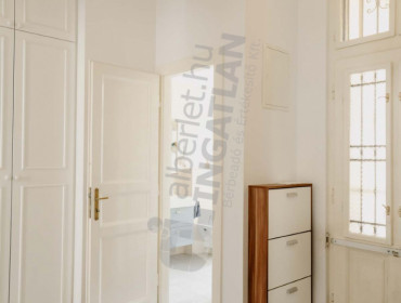 Hunyadi tér-budapest-vi-kerulet-hunyadi-ter_9.jpg