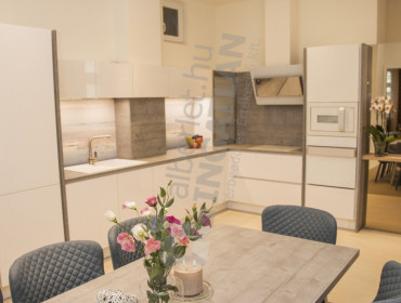 Petőfi Sándor utca-budapest-v-kerulet-petofi-sandor-utca_5.jpg