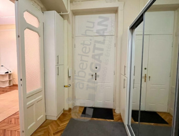 Belgrád rakpart-budapest-v-kerulet-belgrad-rakpart_3.jpg