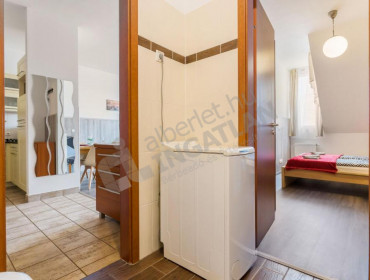 Lovag utca-budapest-vi-kerulet-lovag-utca_11.jpg