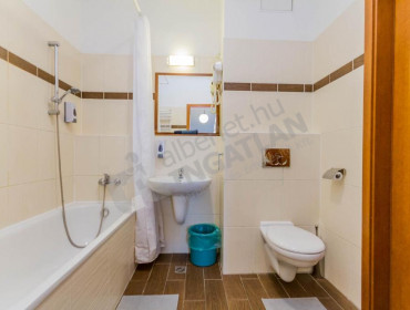 Lovag utca-budapest-vi-kerulet-lovag-utca_5.jpg