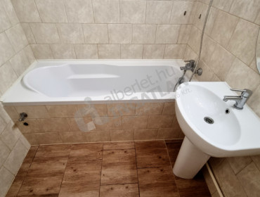 Radnóti Miklós utca-budapest-xiii-kerulet-radnoti-miklos-utca_9.jpg