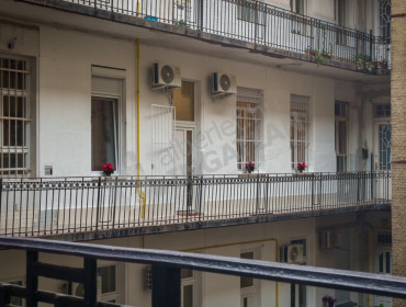 József Attila utca-budapest-v-kerulet-jozsef-attila-utca_18.jpg