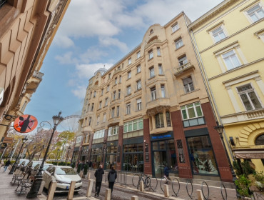 József Attila utca-budapest-v-kerulet-jozsef-attila-utca_19.jpg