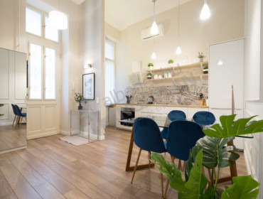 Honvéd utca-budapest-v-kerulet-honved-utca_2.jpg