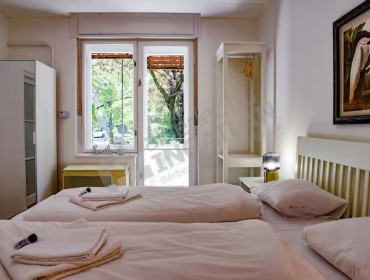 Várfok utca-budapest-i-kerulet-varfok-utca_13.jpg