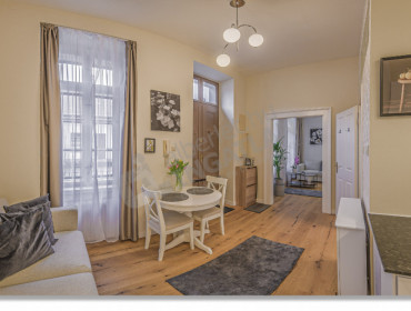 Arany János utca-budapest-v-kerulet-arany-janos-utca_5.jpg