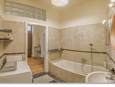 Arany János utca-budapest-v-kerulet-arany-janos-utca_8.jpg