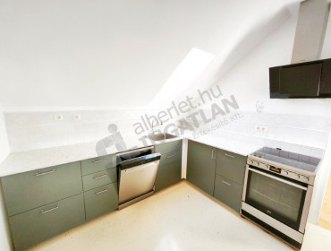 Istenhegyi út-budapest-xii-kerulet-istenhegyi-ut_19.jpg