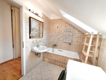 Istenhegyi út-budapest-xii-kerulet-istenhegyi-ut_37.jpg