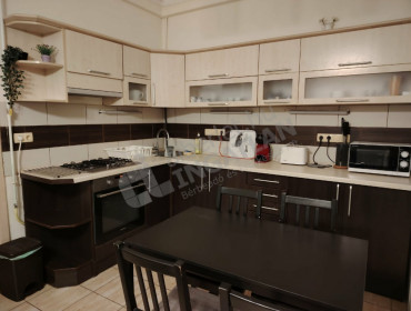 Bajcsy-Zsilinszky út-budapest-vi-kerulet-bajcsy-zsilinszky-ut_2.jpg