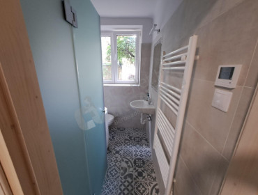 Németvölgyi út-budapest-xii-kerulet-nemetvolgyi-ut_6.jpg